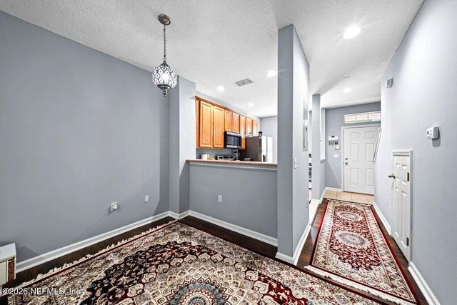 1482 LANDAU Road, Jacksonville, FL 32225