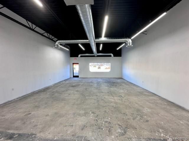 13645 Northline Road, Southgate, MI 48195