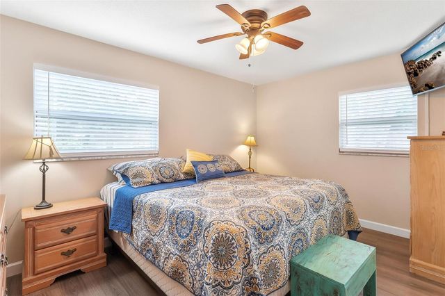 709 CINDY AVENUE, Fruitland Park, FL 34731