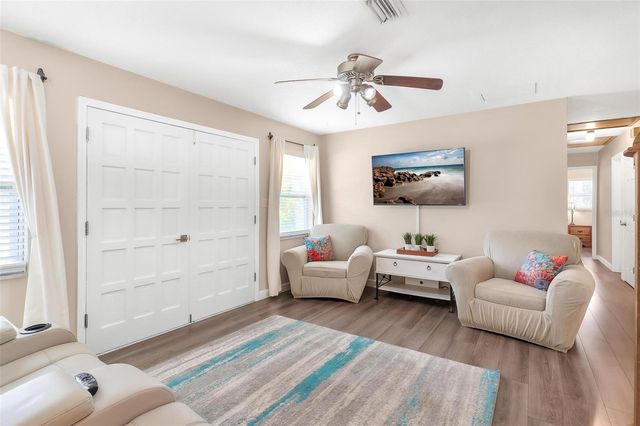 709 CINDY AVENUE, Fruitland Park, FL 34731