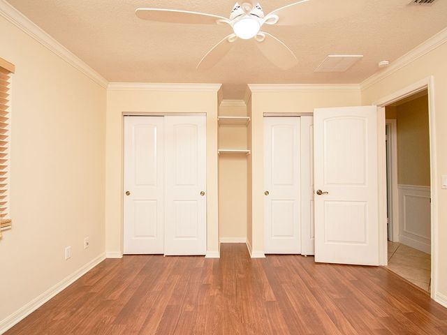 285 32nd Court SW, Vero Beach, FL 32968