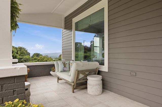 149 N Crest Road, Chattanooga, TN 37404