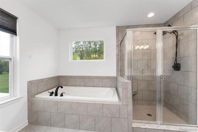 908 S Livernois Road, Rochester Hills, MI 48307