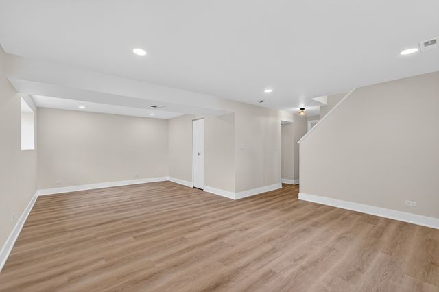 408 Desmond Drive, Schaumburg, IL 60193