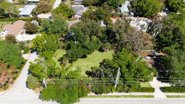 4717 CRYSTAL AVENUE, Sarasota, FL 34231