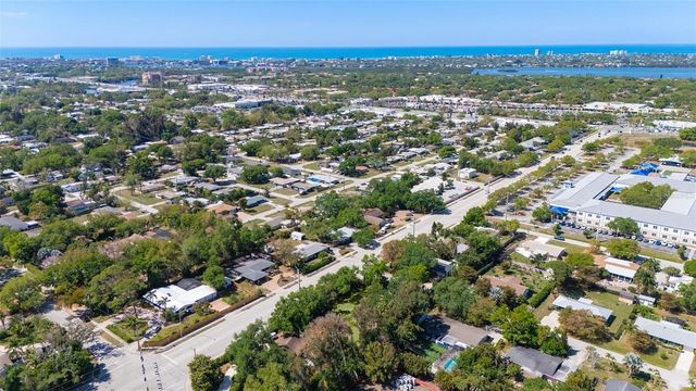4717 CRYSTAL AVENUE, Sarasota, FL 34231