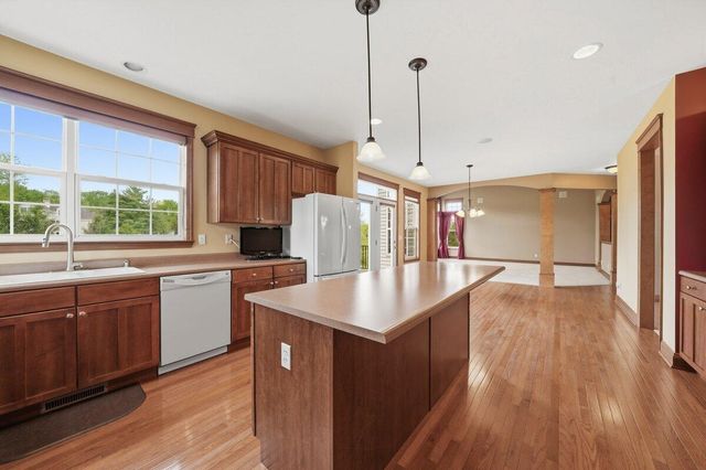 118 Windridge Road, Valparaiso, IN 46385