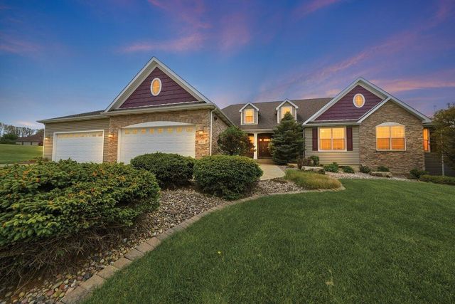 118 Windridge Road, Valparaiso, IN 46385
