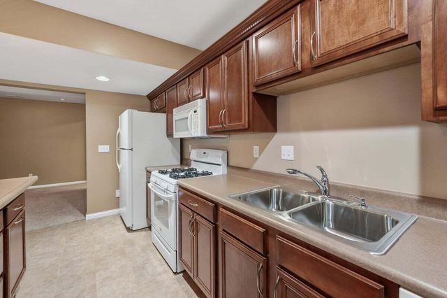 118 Windridge Road, Valparaiso, IN 46385
