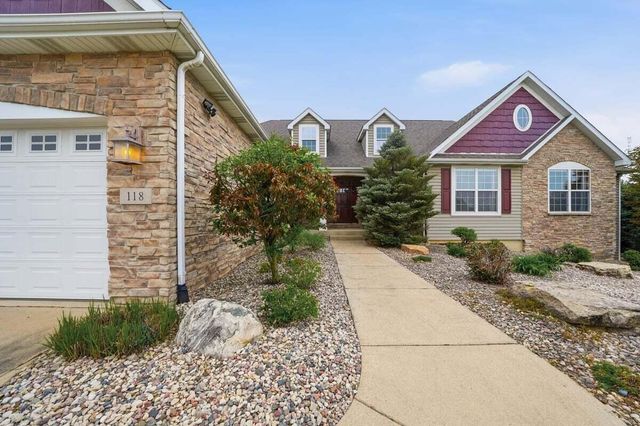 118 Windridge Road, Valparaiso, IN 46385