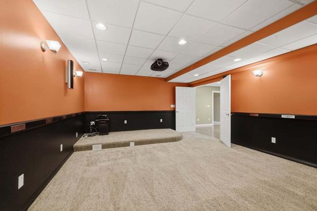 118 Windridge Road, Valparaiso, IN 46385