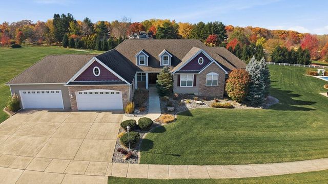 118 Windridge Road, Valparaiso, IN 46385