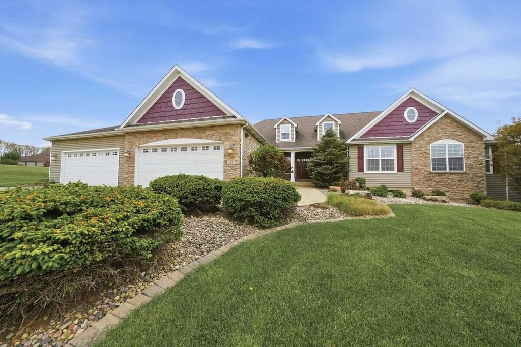 118 Windridge Road, Valparaiso, IN 46385