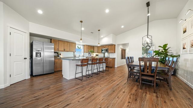 56577 Hawthorne Lane, Olathe, CO 81425