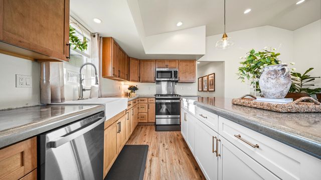 56577 Hawthorne Lane, Olathe, CO 81425