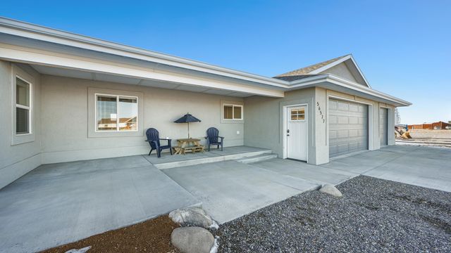 56577 Hawthorne Lane, Olathe, CO 81425