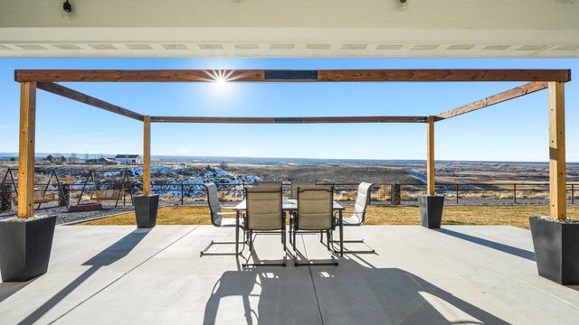 56577 Hawthorne Lane, Olathe, CO 81425