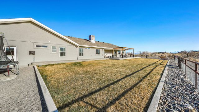 56577 Hawthorne Lane, Olathe, CO 81425