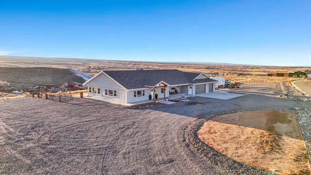 56577 Hawthorne Lane, Olathe, CO 81425