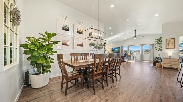 56577 Hawthorne Lane, Olathe, CO 81425