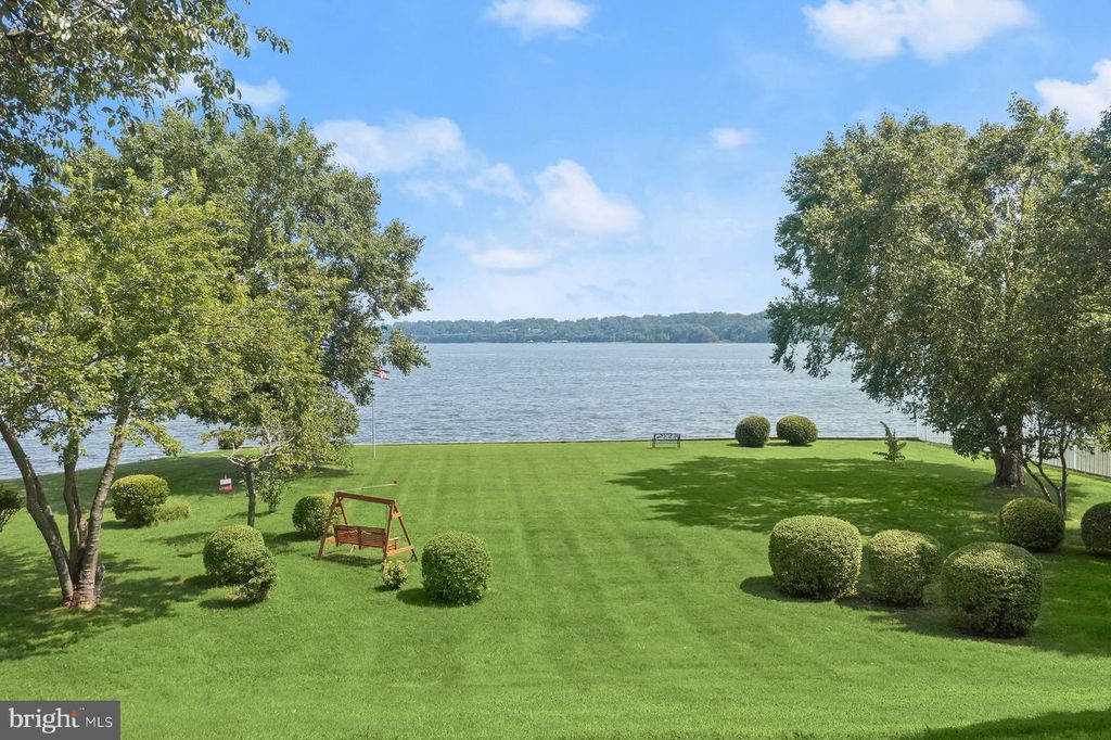 200 LONG POINT RD, Crownsville, MD 21032