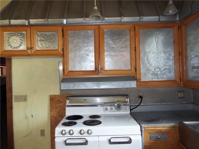 4943 W TENNESSEE Avenue, Chloride, AZ 86431