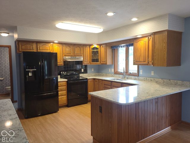 870 Ironwood East Drive, Brownsburg, IN 46112