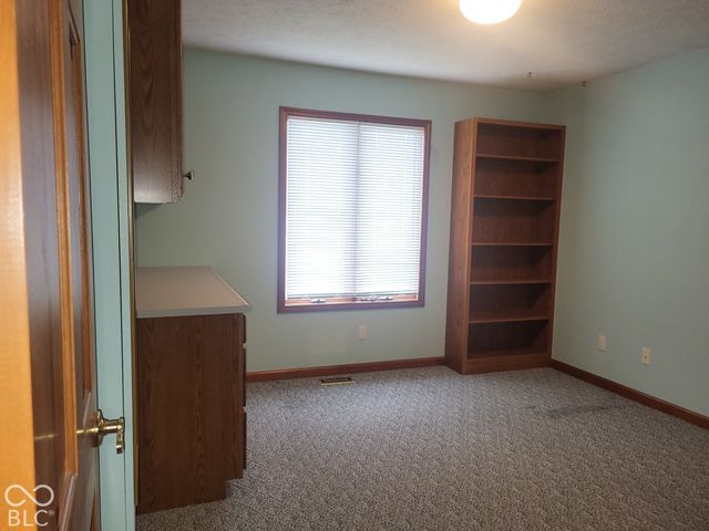 870 Ironwood East Drive, Brownsburg, IN 46112