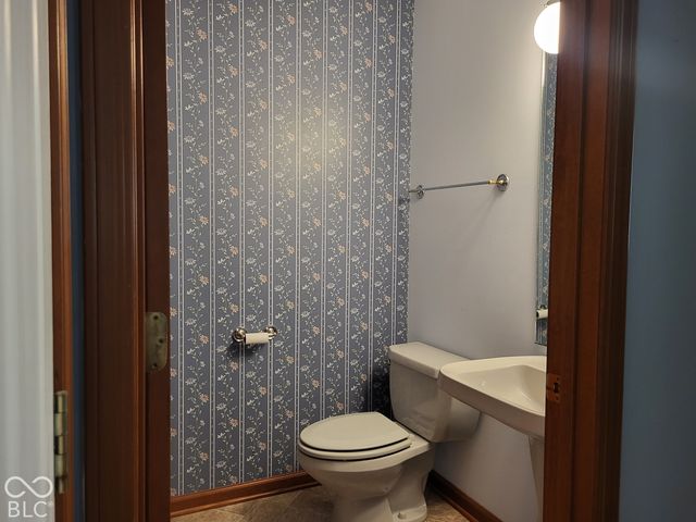 870 Ironwood East Drive, Brownsburg, IN 46112