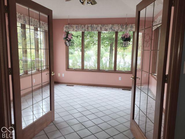 870 Ironwood East Drive, Brownsburg, IN 46112