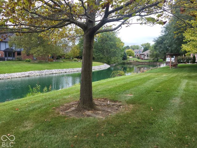 870 Ironwood East Drive, Brownsburg, IN 46112