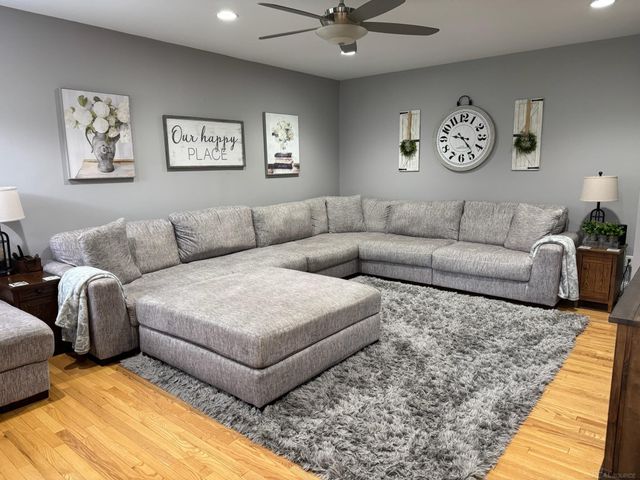 48805 Rockefeller Drive, Canton, MI 48188