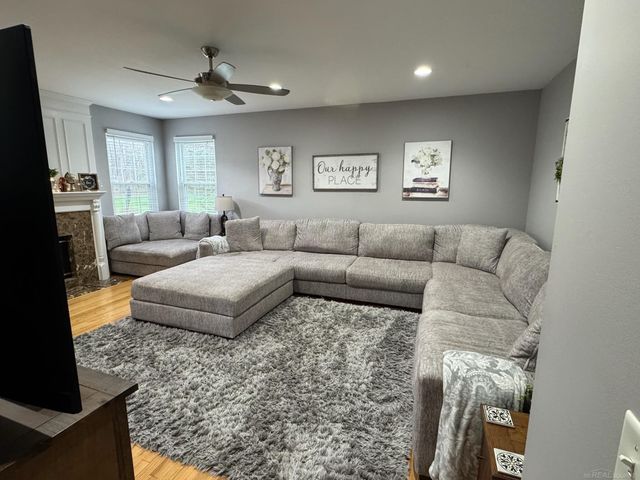 48805 Rockefeller Drive, Canton, MI 48188