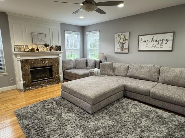 48805 Rockefeller Drive, Canton, MI 48188