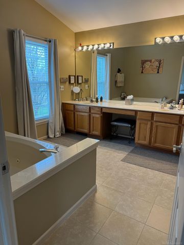 48805 Rockefeller Drive, Canton, MI 48188