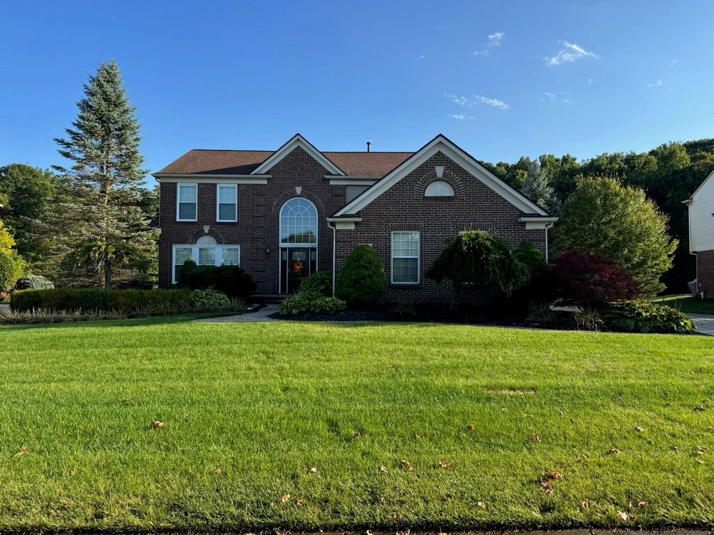 48805 Rockefeller Drive, Canton, MI 48188