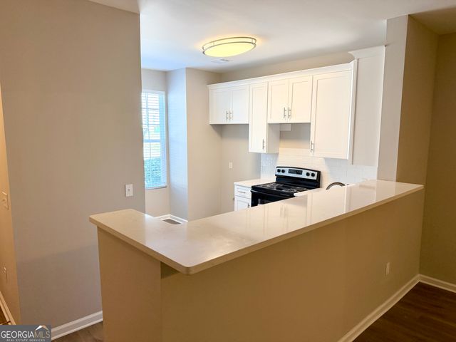 6108 Camden Forrest Cove, Riverdale, GA 30296