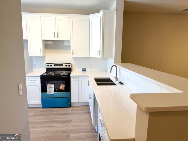 6108 Camden Forrest Cove, Riverdale, GA 30296