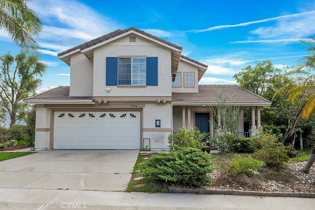 11954 Edgecliff Avenue, Sylmar, CA 91342 — exterior