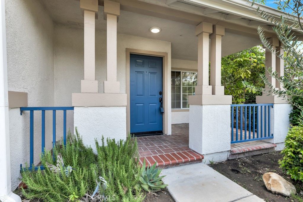 11954 Edgecliff Avenue, Sylmar, CA 91342 — photo 4