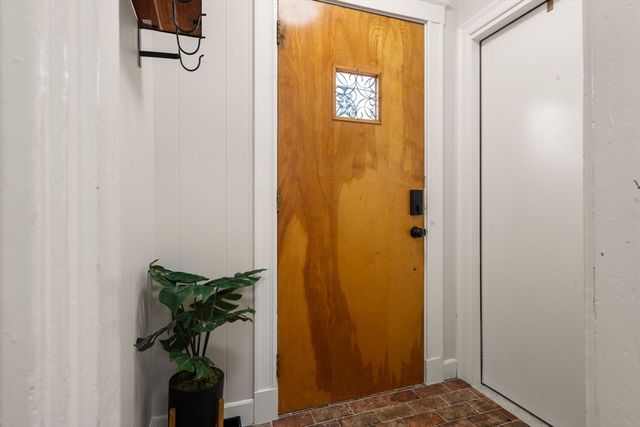 41 Winter 2, Medford, MA 02155