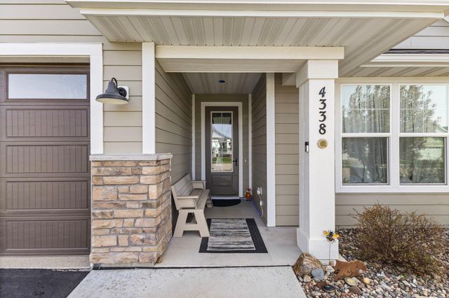 4338 Monarch Drive, Woodbury, MN 55129