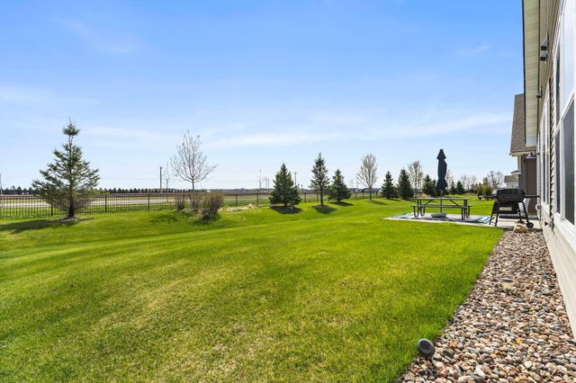 4338 Monarch Drive, Woodbury, MN 55129