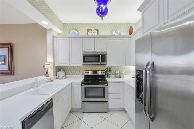 400 Flagship DR 505, Naples, FL 34108