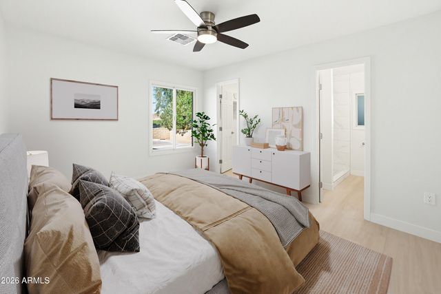 7100 S LA ROSA Drive, Tempe, AZ 85283