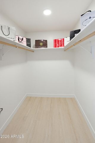 7100 S LA ROSA Drive, Tempe, AZ 85283