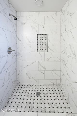 7100 S LA ROSA Drive, Tempe, AZ 85283