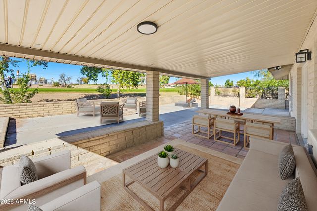 7100 S LA ROSA Drive, Tempe, AZ 85283