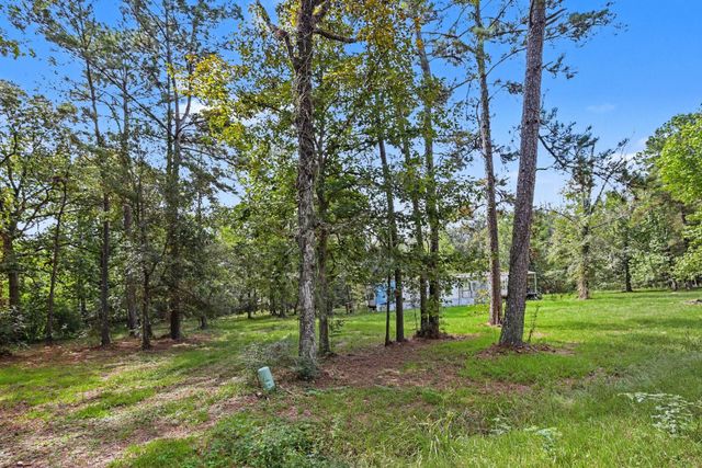 769 County Road 642, Dayton, TX 77535