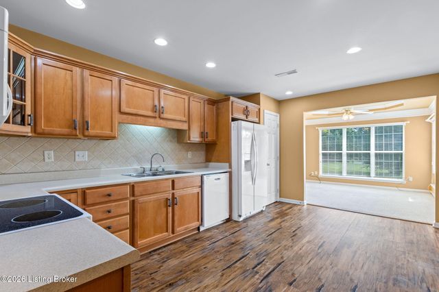 7230 Briscoe Vista Way, Louisville, KY 40228